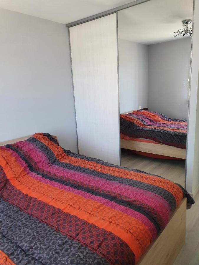 Location Chambre Dans Plain Pied 2 Chambres Louable 타든 외부 사진